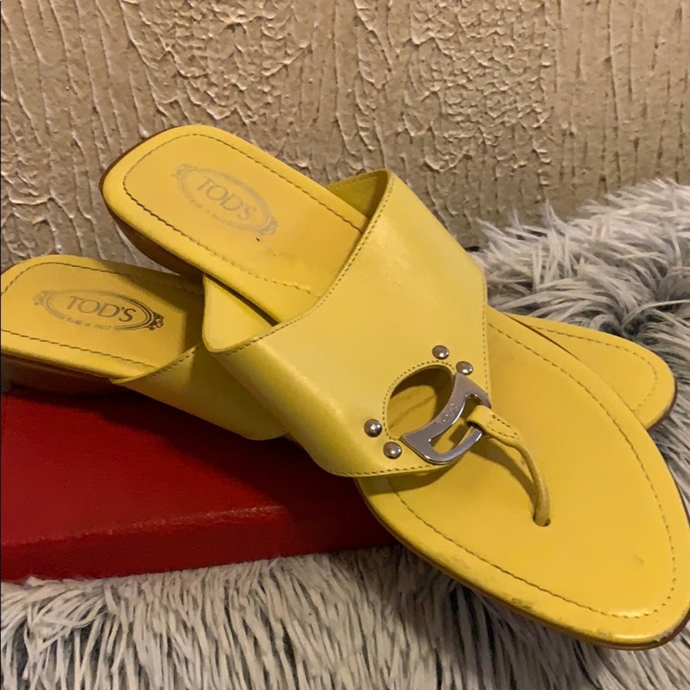 Tod’s thong